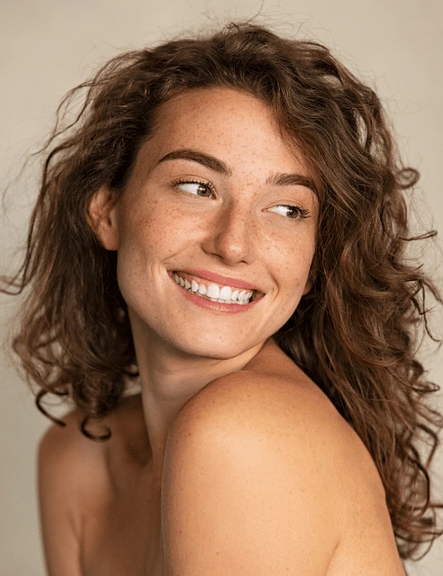 femme souriante